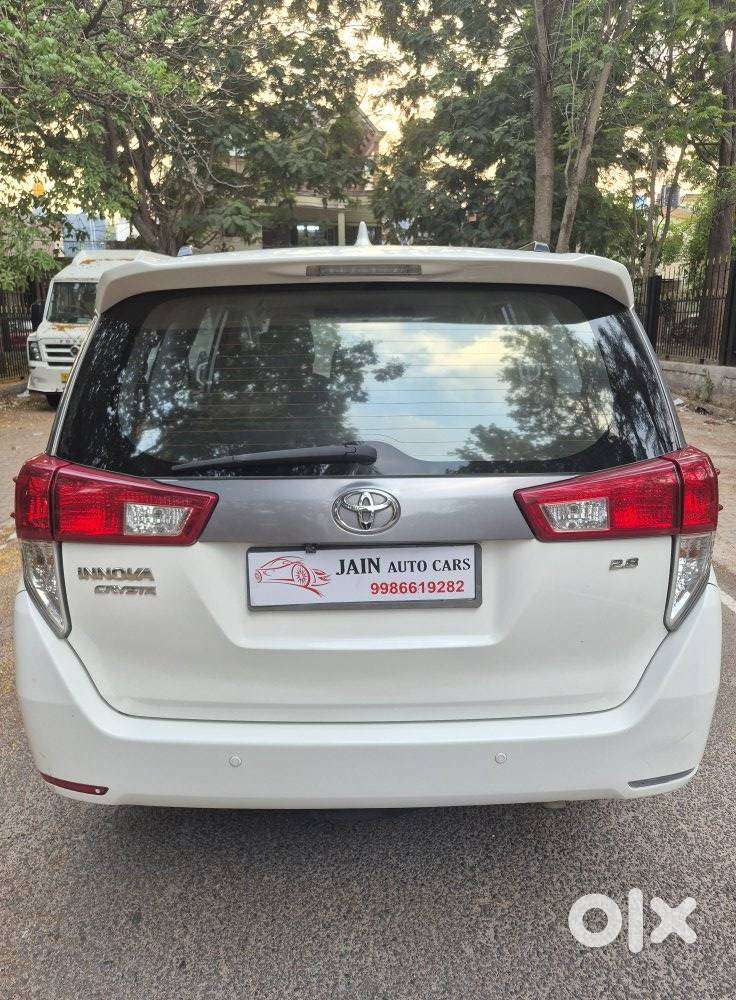 Toyota Innova Crysta 2.8 Gx At 7 Str, 2016, Diesel