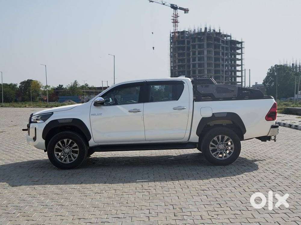 Toyota Hilux High Diesel Turbo Automatic, 2024, Diesel