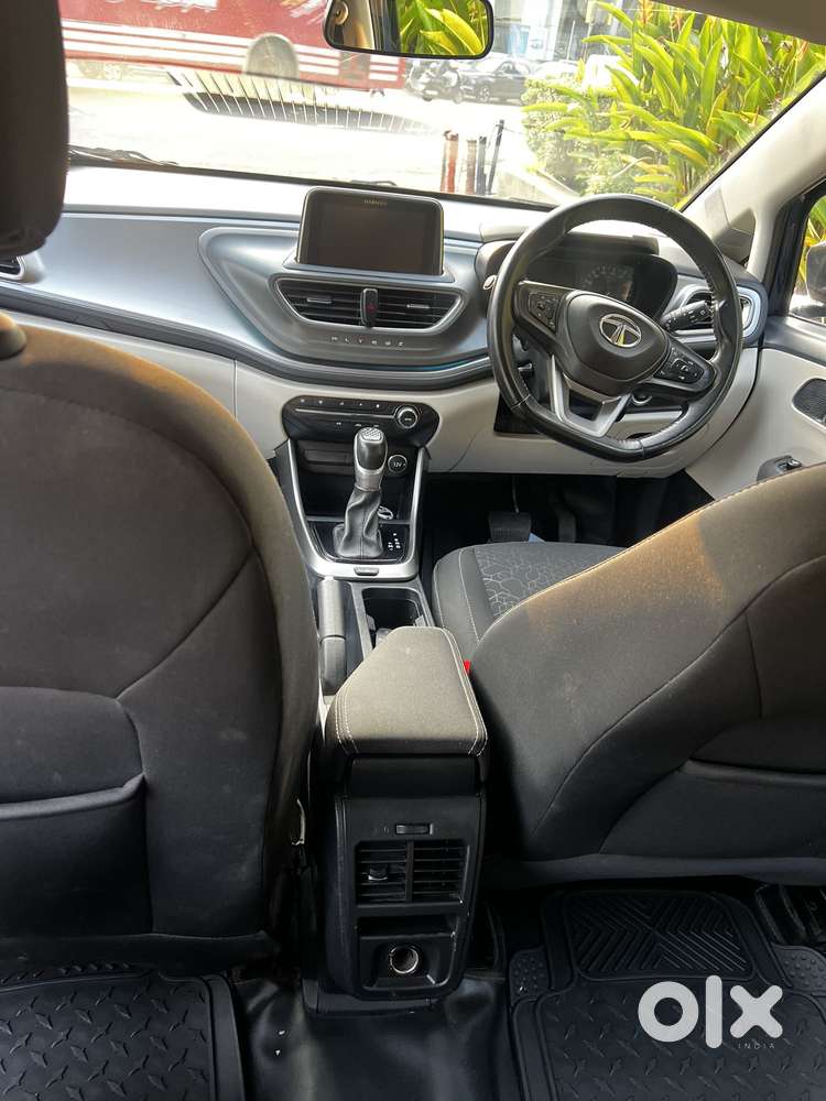 Tata Altroz 1.2 Xza Petrol Dct, 2022, Petrol