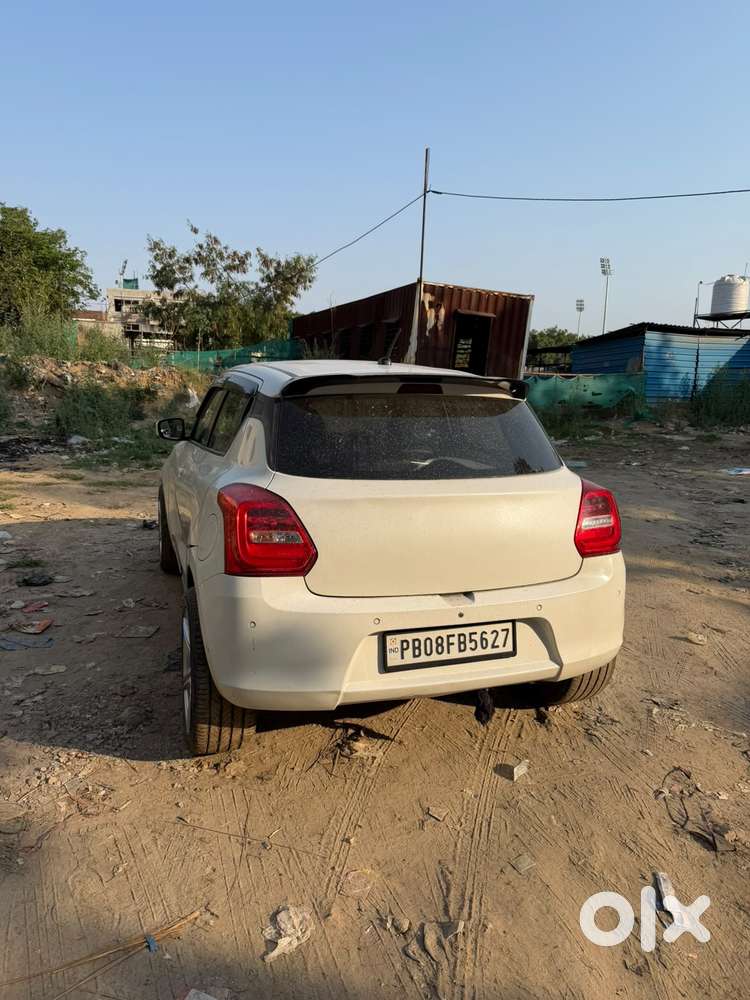 Maruti Suzuki Swift Vxi Glory Limited Edition, 2023, Petrol