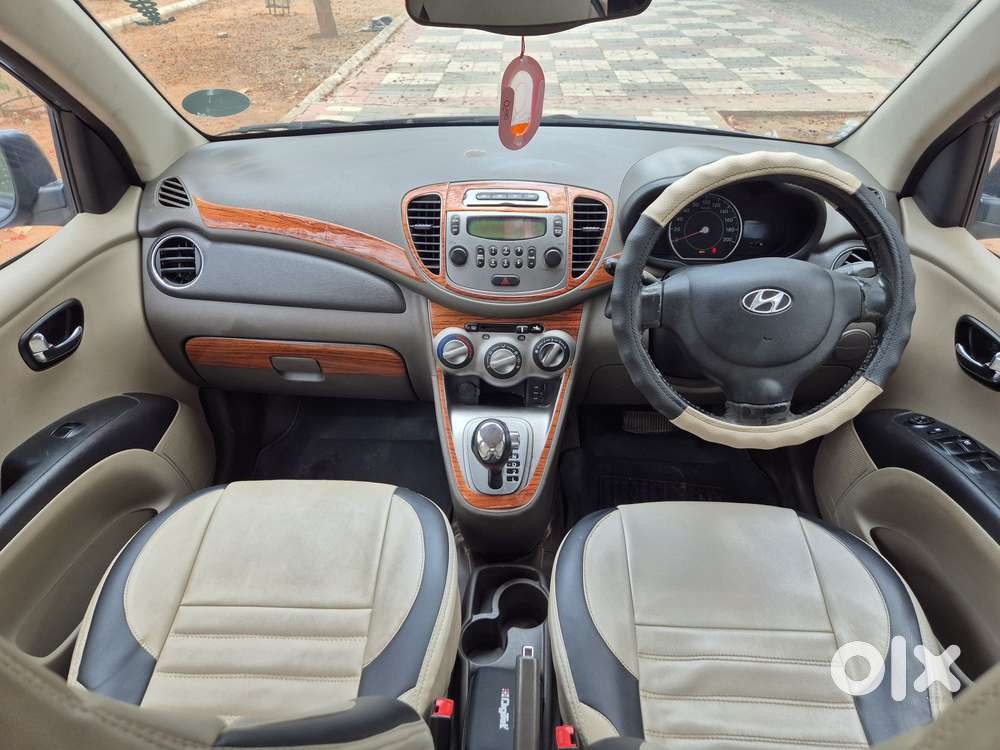 Hyundai I10 Sportz At, 2013, Petrol