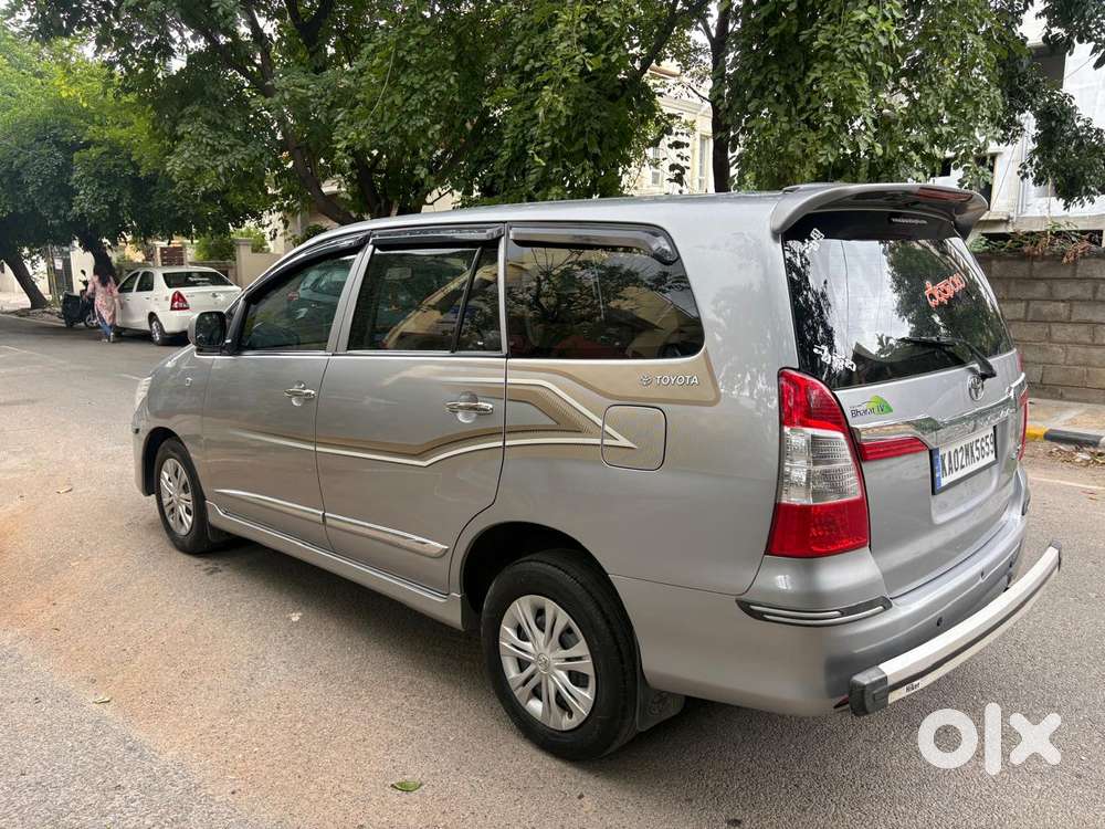 Toyota Innova 2.0 Gx 8 Seater, 2015, Diesel