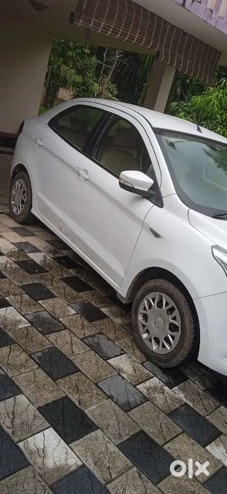 2015_2016 Reg Single Owner 26000 Km Showroom Maintained Ford Aspire