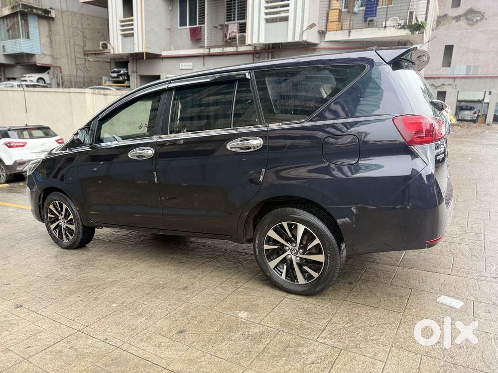 Toyota Innova Crysta 2.4 Gx Limited Edition At 8 Str, 2021, Diesel