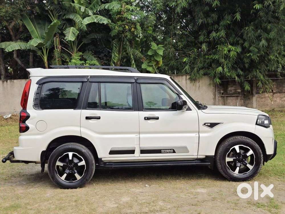 Mahindra Scorpio Classic 2.2 S 11 Mt 7 Cc, 2023, Diesel