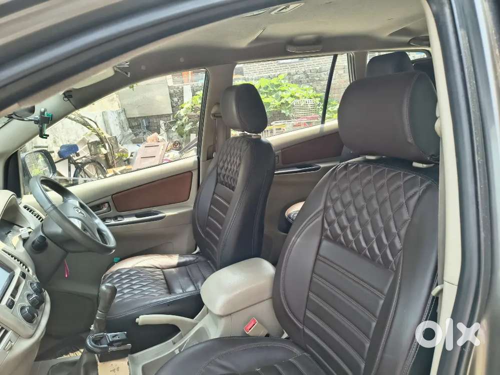 Toyota Innova 2014 Diesel 131110 Km Driven