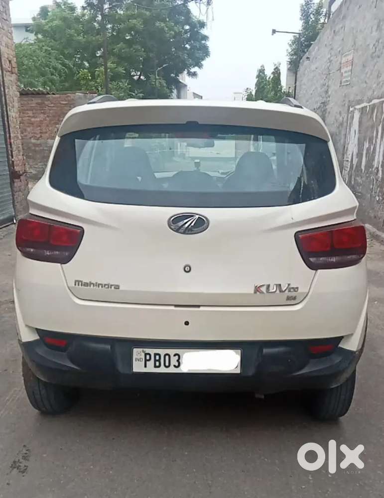 Mahindra Kuv 100 K4