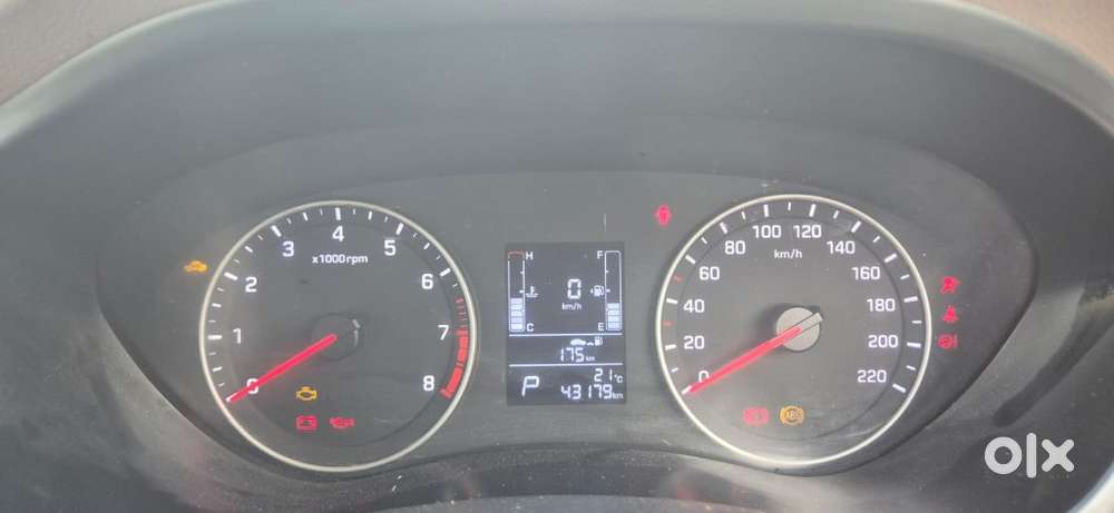 Hyundai I20 Asta 1.4 At Vtvt, 2018, Petrol