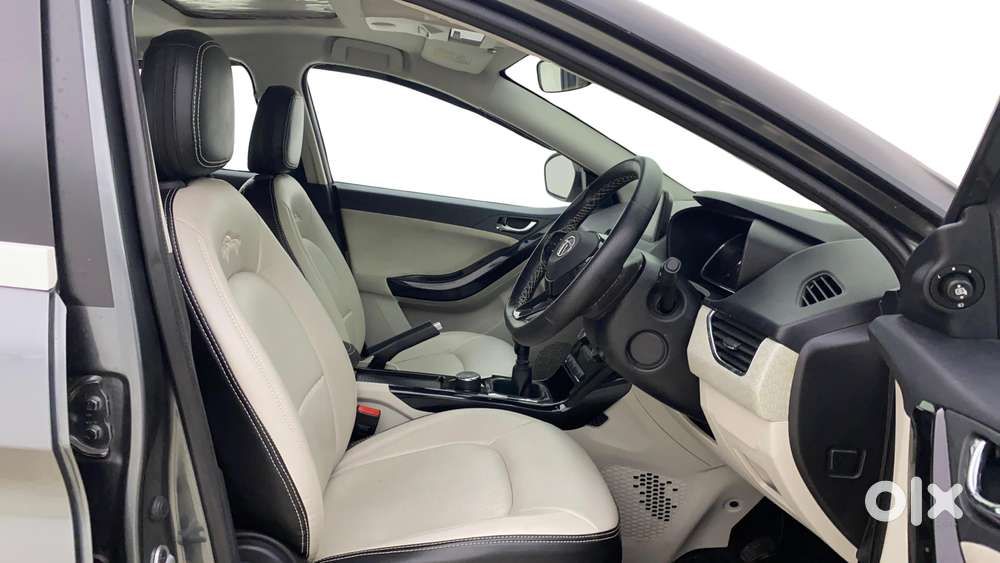 Tata Nexon 1.2 Revotron Xz Plus (s), 2023, Petrol