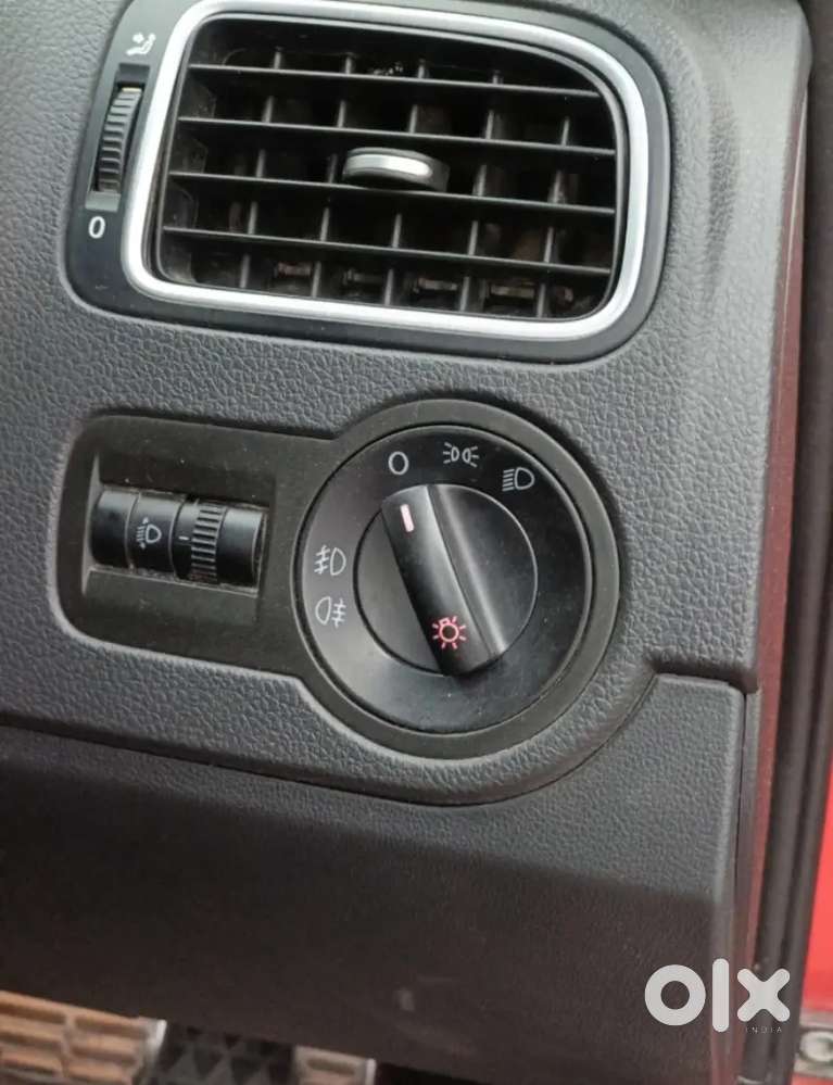 Volkswagen Polo 2017 Petrol 49000 Km Driven