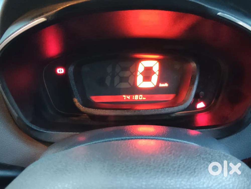 Renault Kwid 2016 Petrol 2 Owner Good Condition