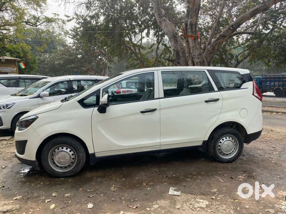 Mahindra Marazzo 2020 Diesel 80000 Km Driven