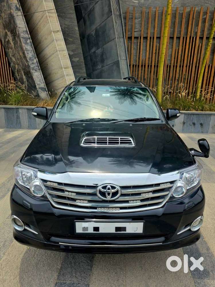 Toyota Fortuner 3.0 4x4 Manual, 2014, Diesel