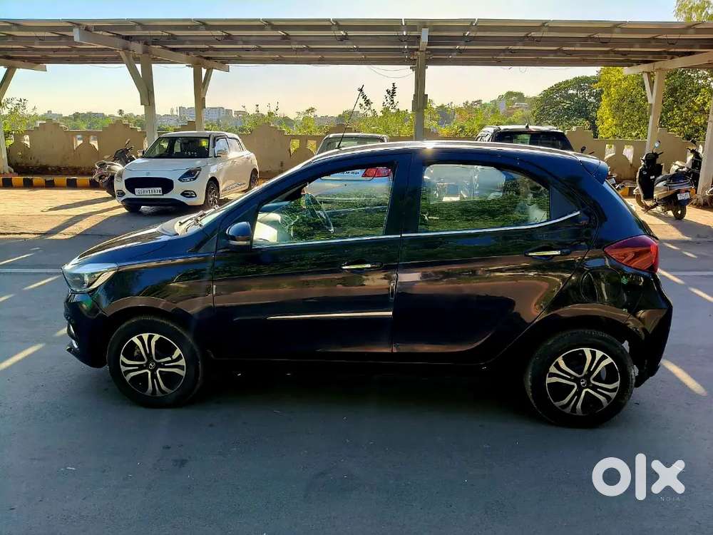 Tata Tiago Xz Plus Cng .2022 ...1st Owner.   45000 Km Only ...