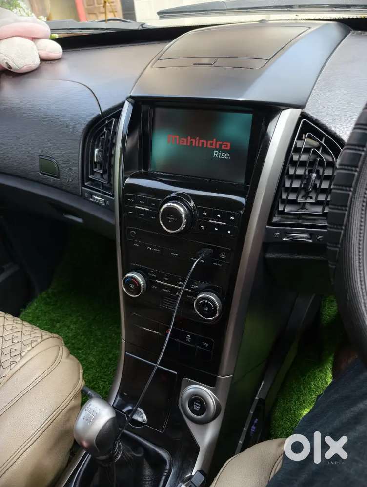 Mahindra Xuv500 Diesel 2021 Second Owner