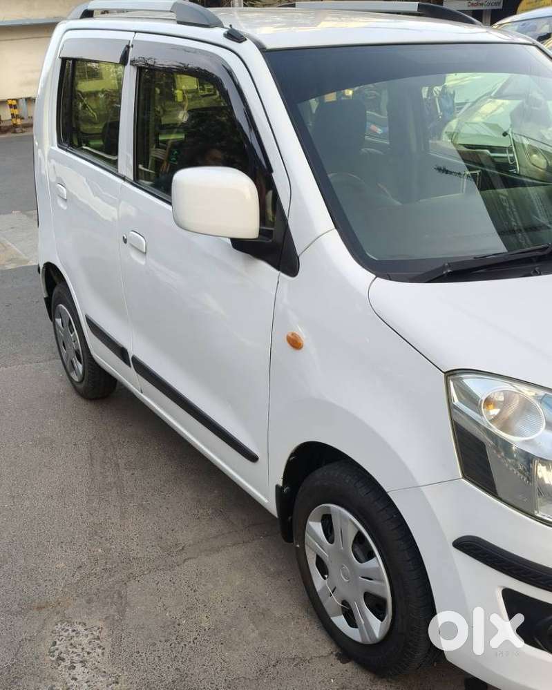 Maruti Suzuki Wagon R Amt Vxi, 2016, Petrol
