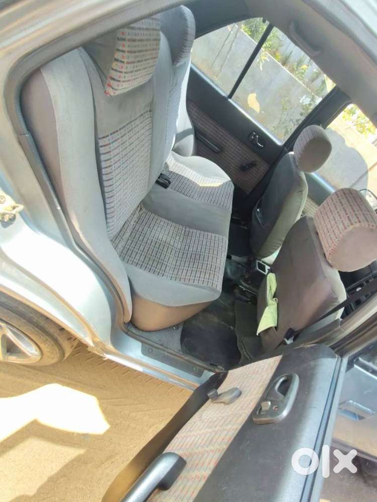 Maruti Suzuki Esteem, 2005, Petrol