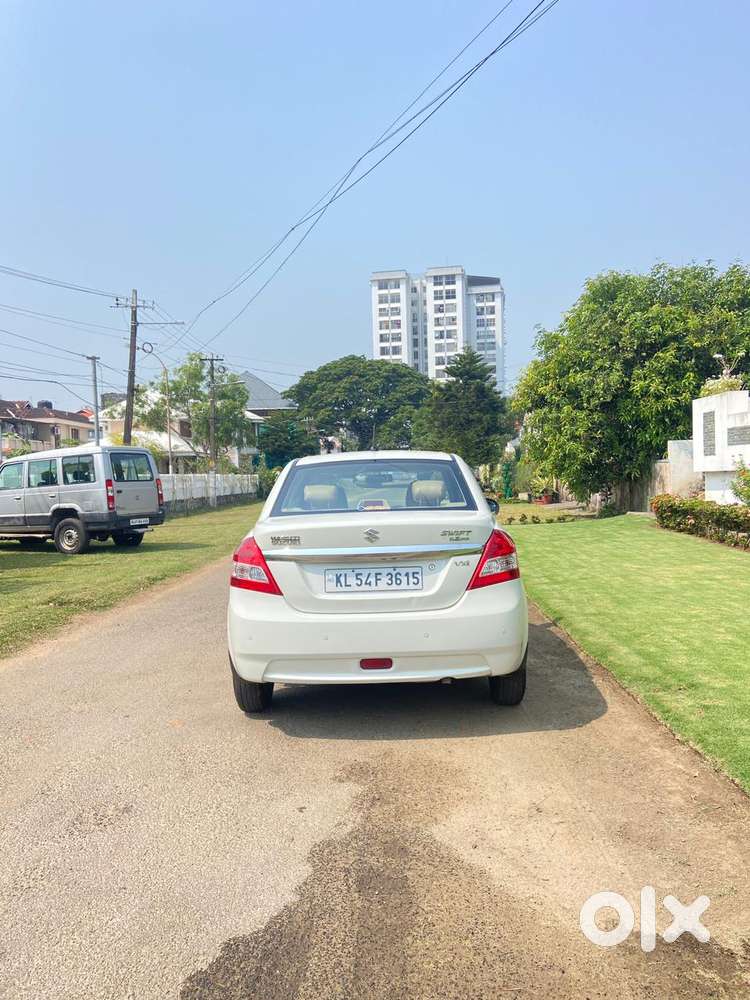Maruti Suzuki Dzire 1.2 Vxi, 2014, Petrol