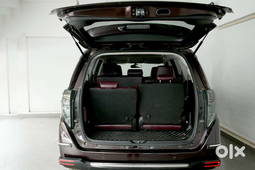 Toyota Innova Crysta [2020-ongoing] 2.4 Gx 8 Str, 2021, Diesel