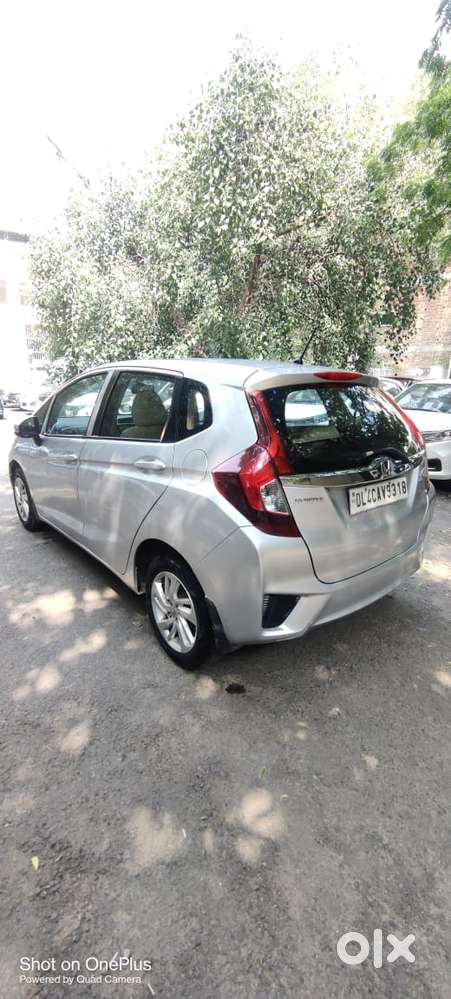 Honda Jazz V Mt Privilege, 2015, Petrol
