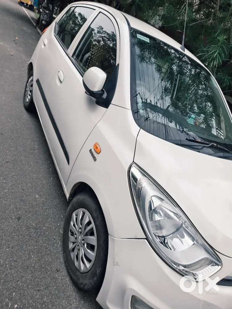 Hyundai I10 Sportz 2016 Petrol Manual
