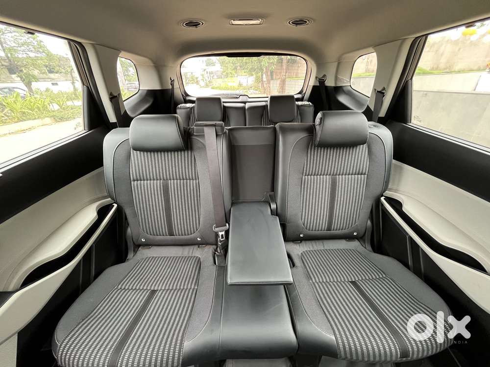 Kia Carens D1.5 6mt Premium 07, 2025, Petrol
