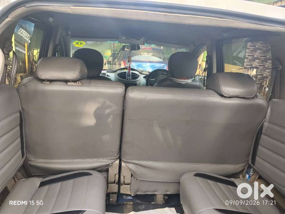 Mahindra Quanto 7 Seater Diesel  2014