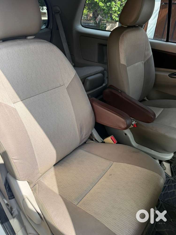 Toyota Innova 2004-2011 2.5 G (diesel) 7 Seater Bs Iv, 2013, Diesel