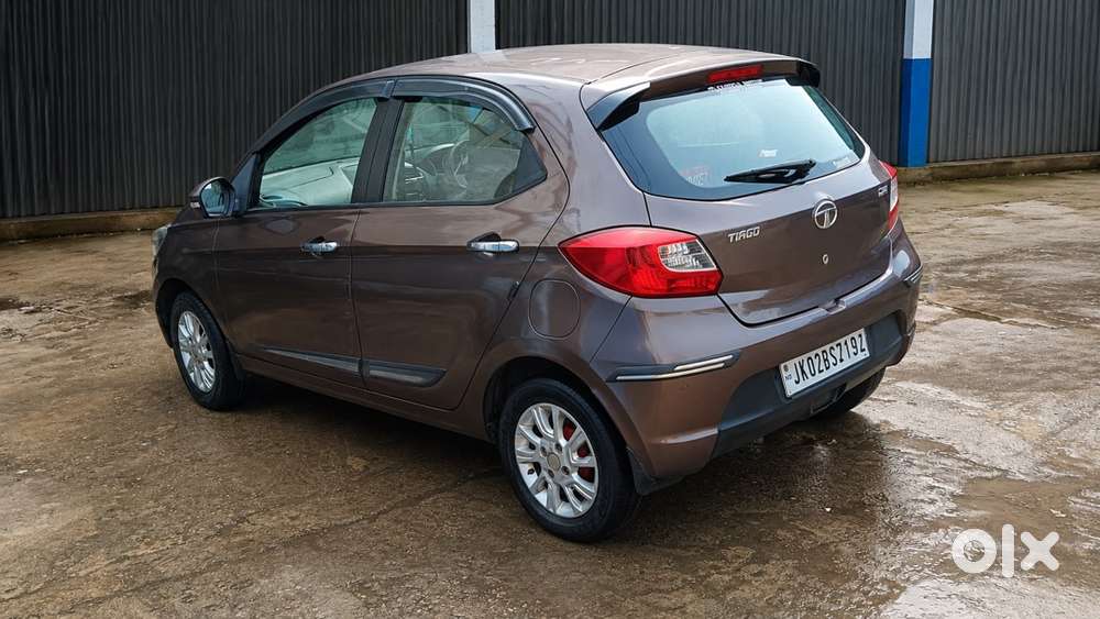 Tata Tiago 2016 Petrol Well Maintained