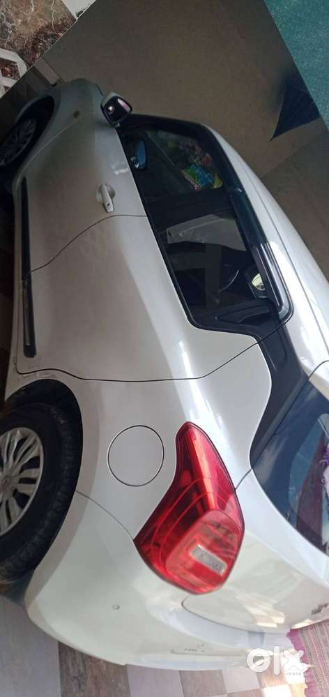 2019 Maruti Swift Lxi