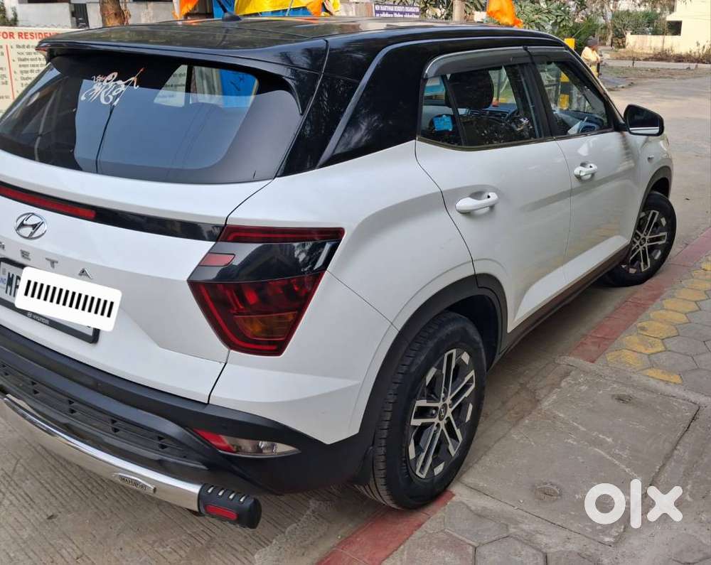 White Creta Diesel Jan2023 Model 24500kms 1st Owner