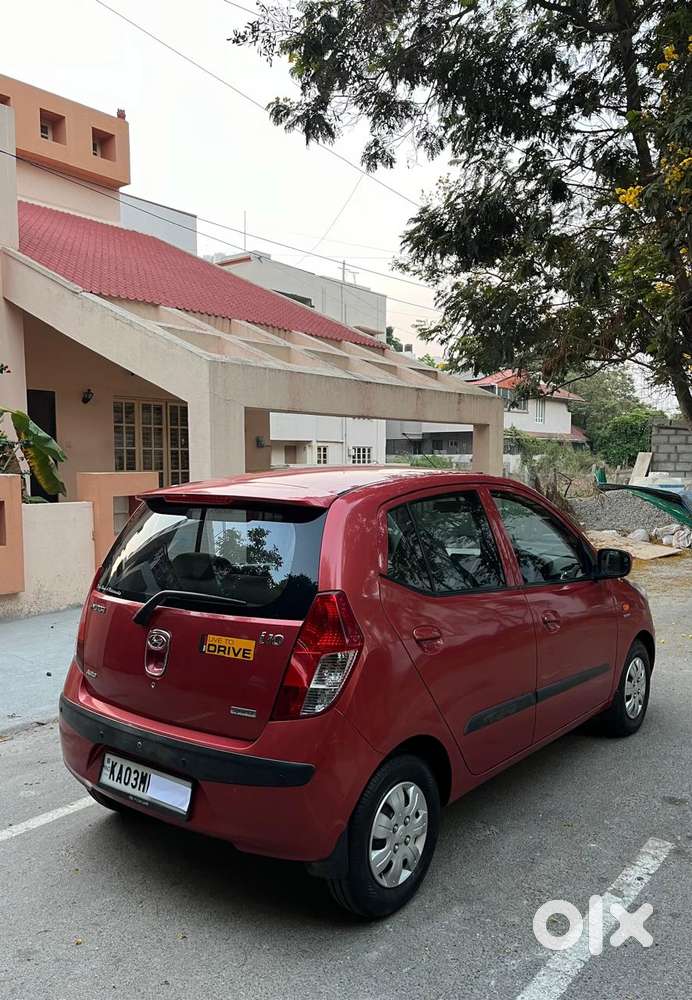 Hyundai I10 Sportz At, 2010, Petrol