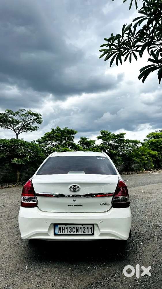 Toyota Etios 2016 Diesel 170603 Km Driven