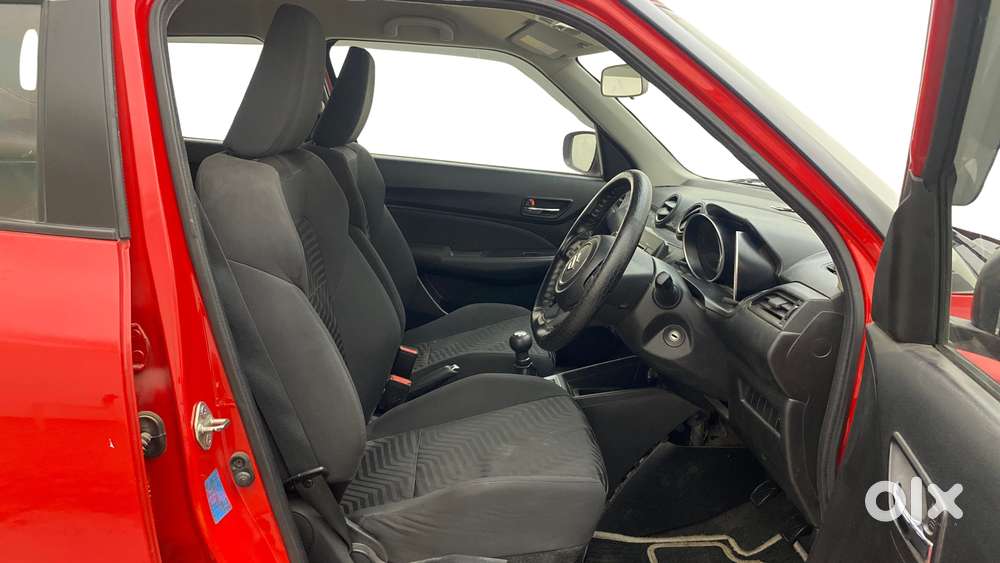 Maruti Suzuki Swift 2018 Vxi, 2019, Petrol