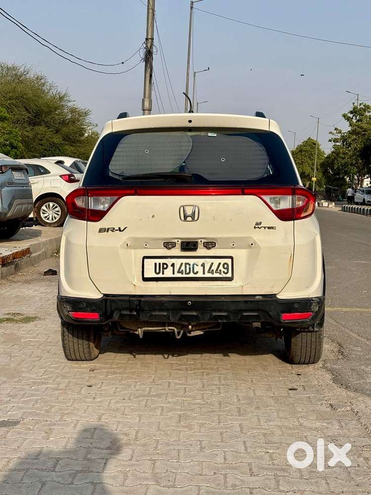 Honda Br-v 2017 Petrol Well Maintained