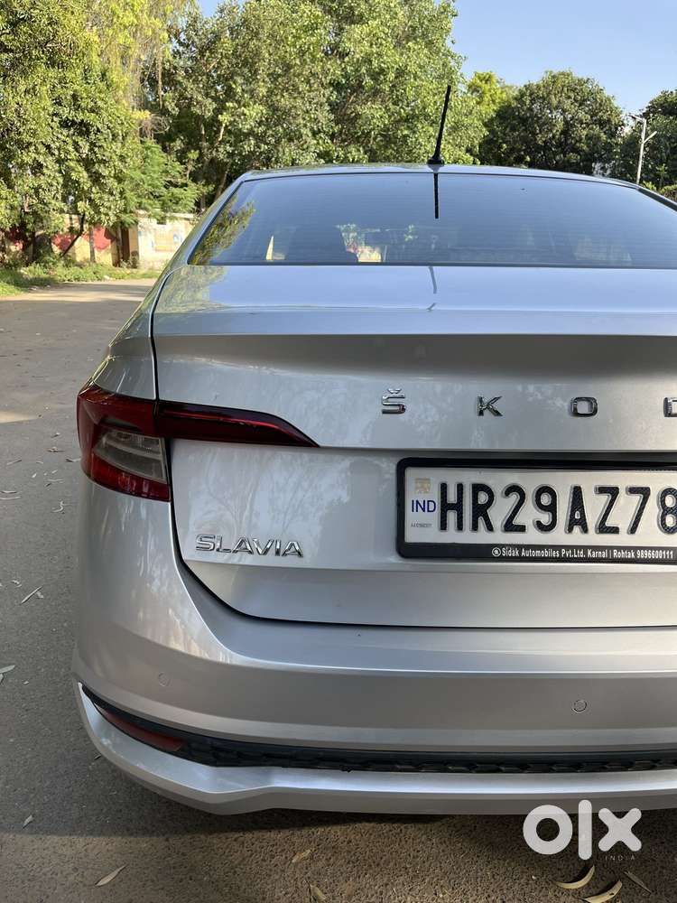 Skoda Slavia Active 1.0l Tsi Mt, 2022, Petrol