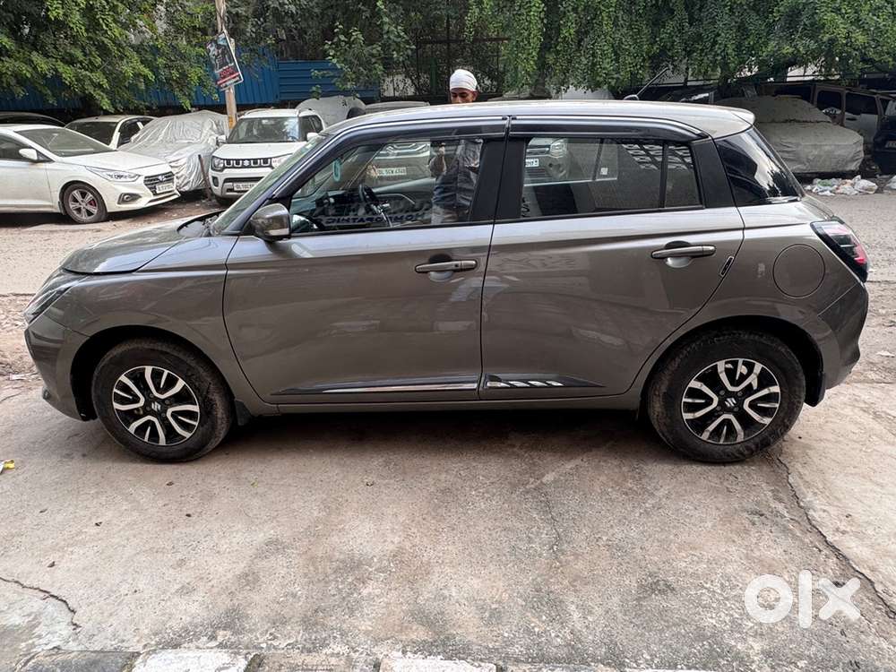 Maruti Swift Vxi Petrol 2025