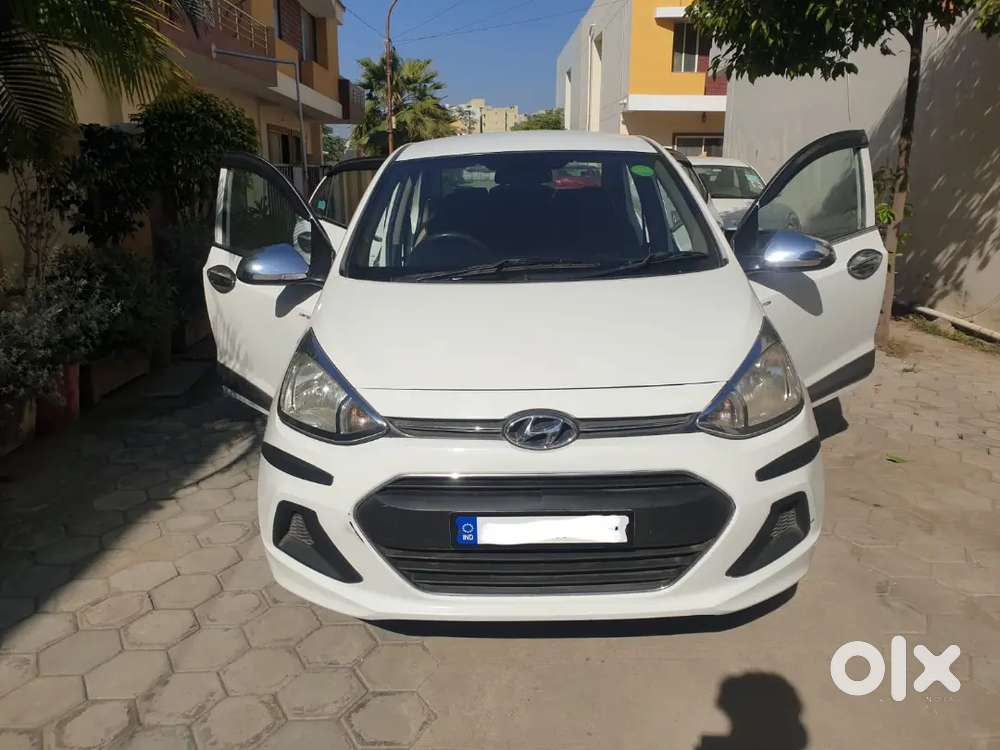 Hyundai Xcent 2016 Diesel Well Maintained