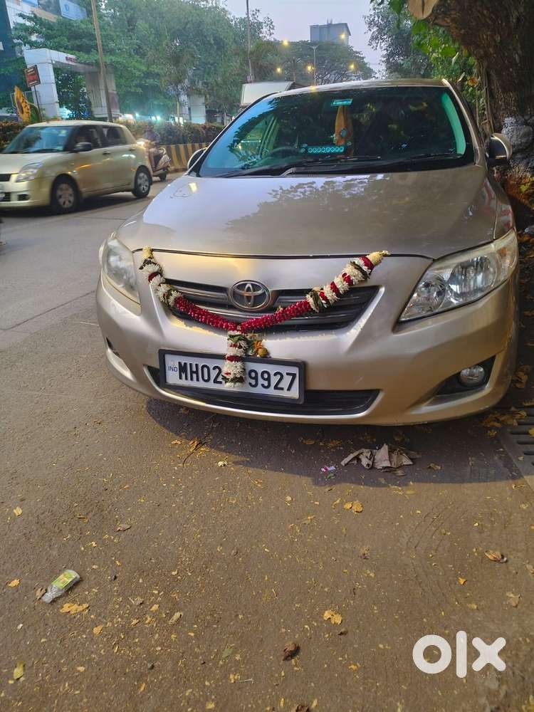 Toyota Corolla Altis 2010