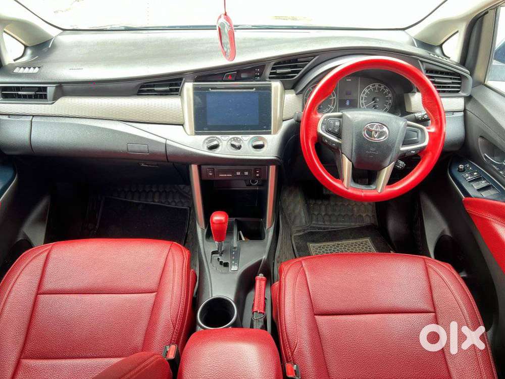 Toyota Innova Crysta