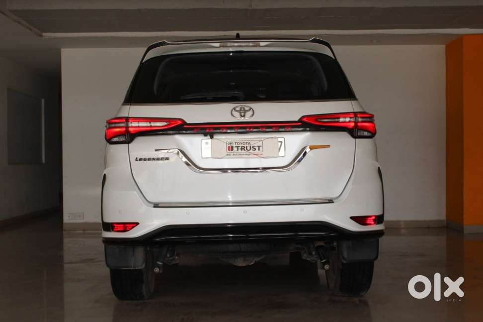 Toyota Fortuner Legender 4x2 At 2.8, 2024, Diesel