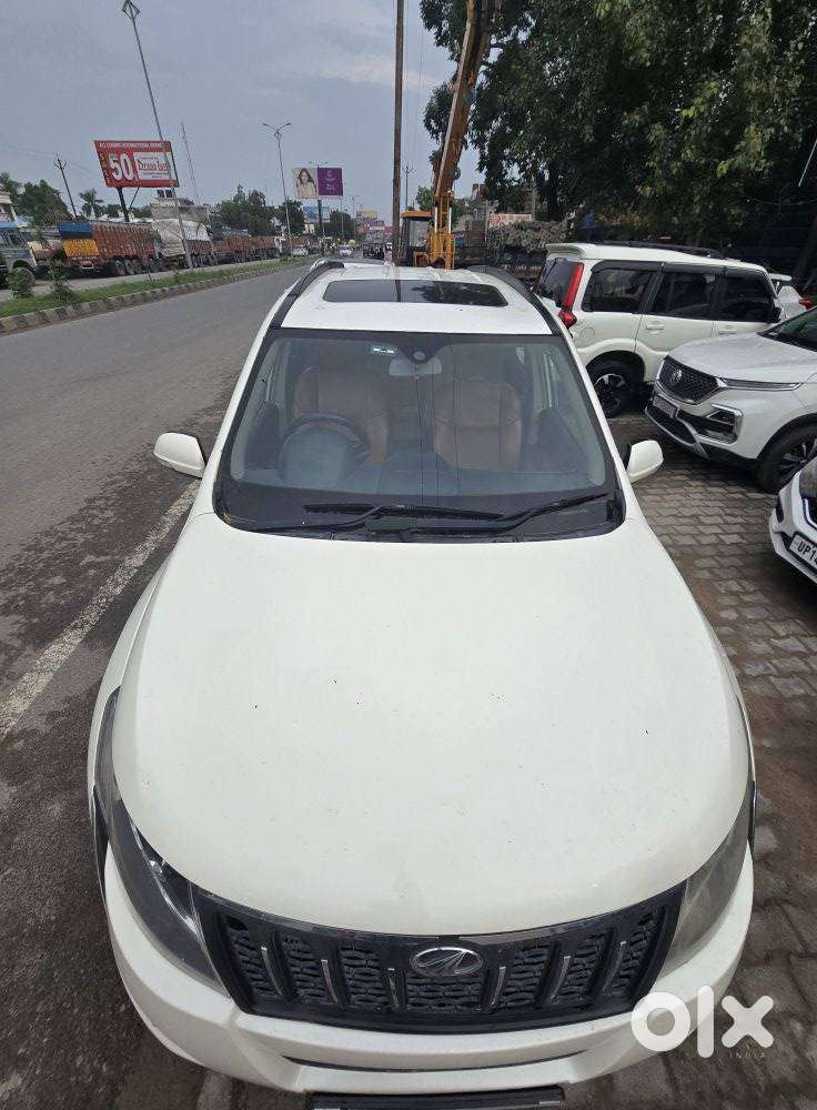 Mahindra Xuv500 2.2 W10, 2016, Diesel
