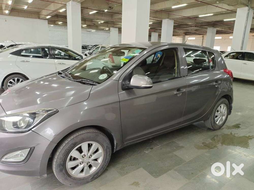 Hyundai I20 Sportz 1.2 Bs-iv, 2013, Petrol