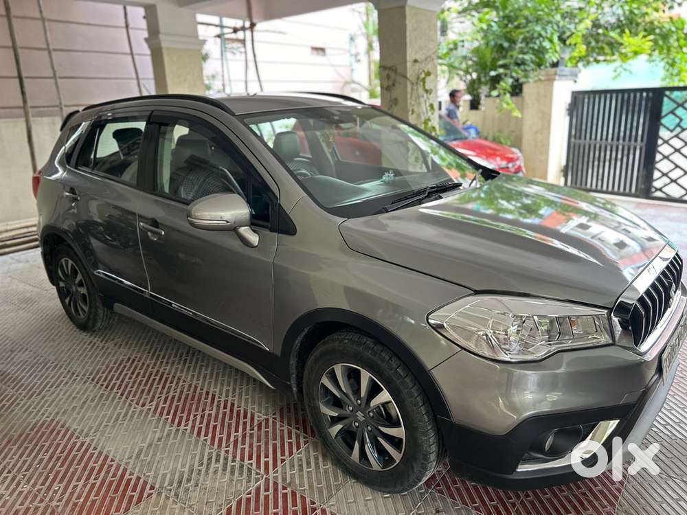 Maruti Suzuki S Cross Premium Silver, Petrol Smart Hybrid