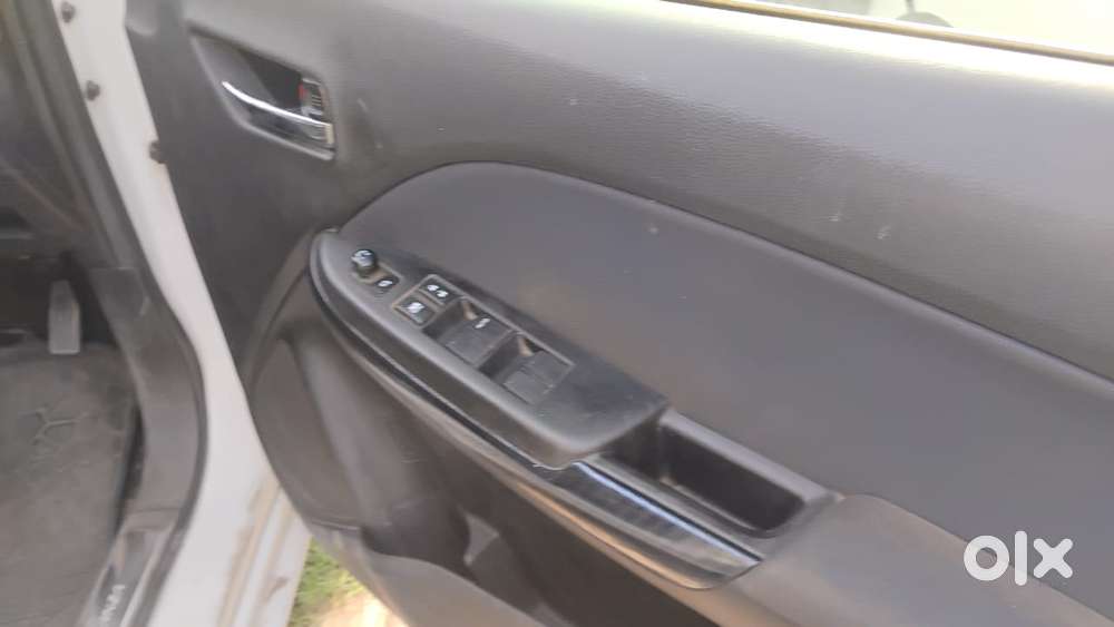 Maruti Suzuki Xl6 1.5 Zeta At, 2021, Petrol