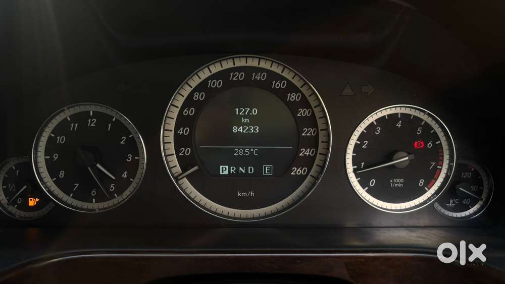 Mercedes-benz E-class E 200 Cgi, 2012, Petrol