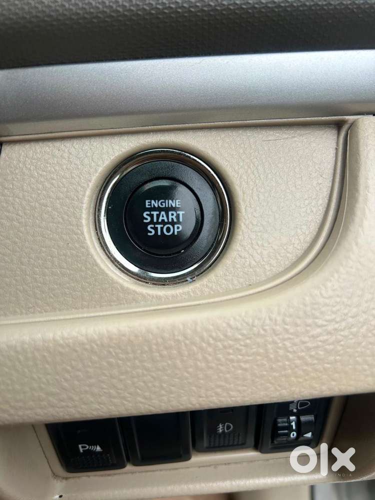 Maruti Suzuki Ertiga Zxi Plus Petrol, 2017, Petrol