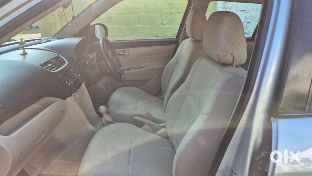 Maruti Suzuki Swift Dzire 1.3 Vxi, 2016, Petrol