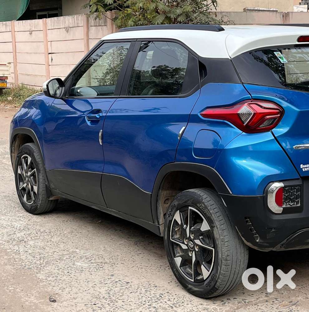 Tata Punch 1.2 Revotron Creative Amt Dual Tone, 2021, Petrol