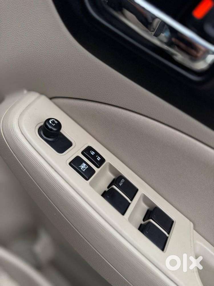 Maruti Suzuki Dzire 1.2 Vxi, 2019, Petrol